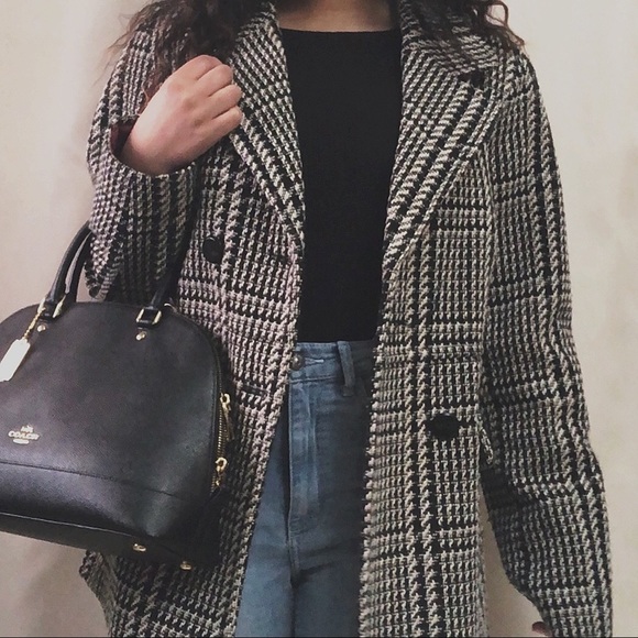 Tommy Hilfiger Jackets & Blazers - HP✨ Tommy Hilfiger Wool Blend Houndstooth Jacket